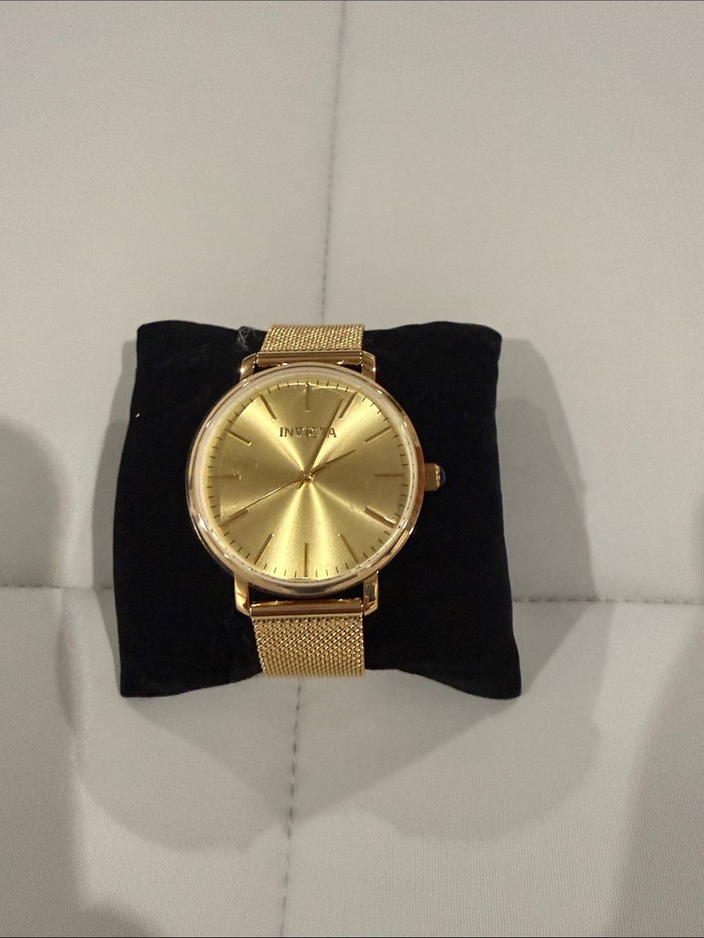 Invicta Gold-Tone Sunburst Dial Mesh Bracelet Watch